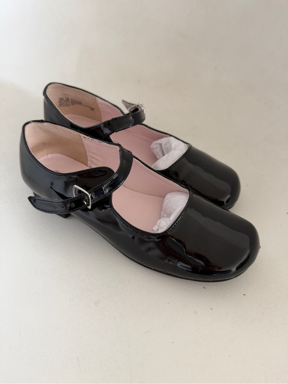 Nina Shoes Bonnett Black Patent Mary Janes with Pink Lining